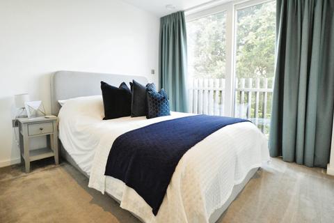 2 bedroom flat to rent, London Road, St Albans, AL1