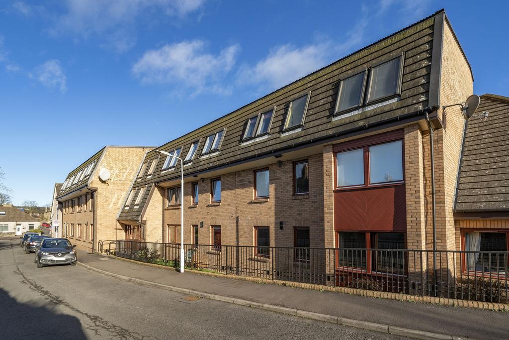 Drysdale Gardens, Cupar, KY15 1 bed retirement property £58,000