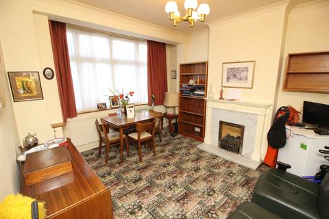 198 Bridgewood Road, Worcester Park, KT4 8XU