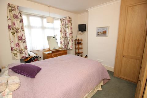 198 Bridgewood Road, Worcester Park, KT4 8XU