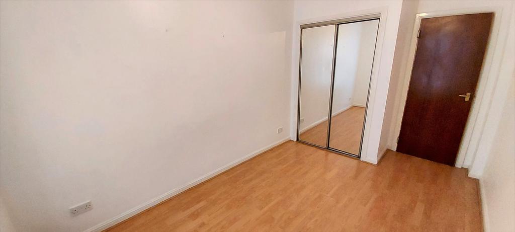 Apartment in Glasgow - More