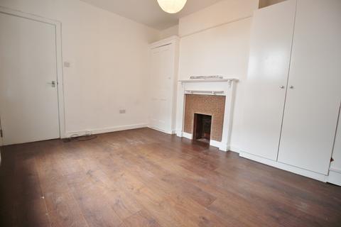 undefined, Onslow Gardens, Muswell Hill N10