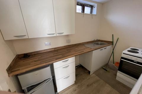 1 bedroom flat to rent, Dunton Street,  South Wigston, LE18