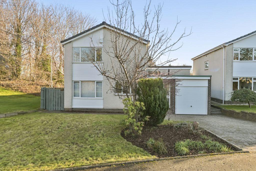 16 Weir Crescent, Eskbank... 4 bed detached house £395,000