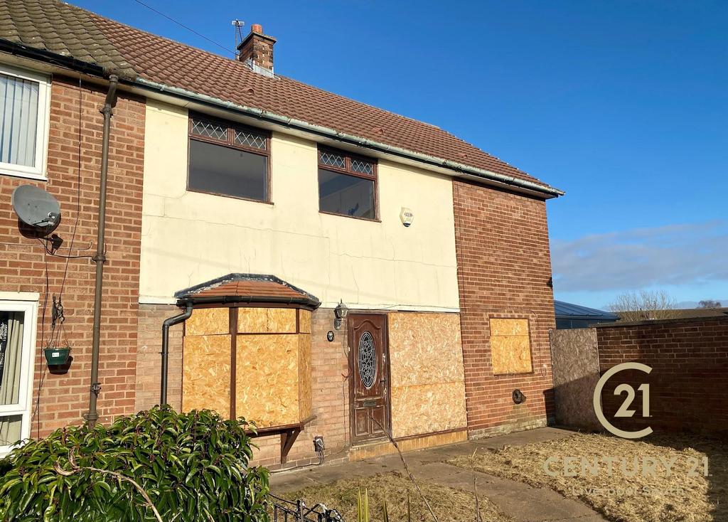 Holland Road, Halewood, L26 4 bed end of terrace house £125,000
