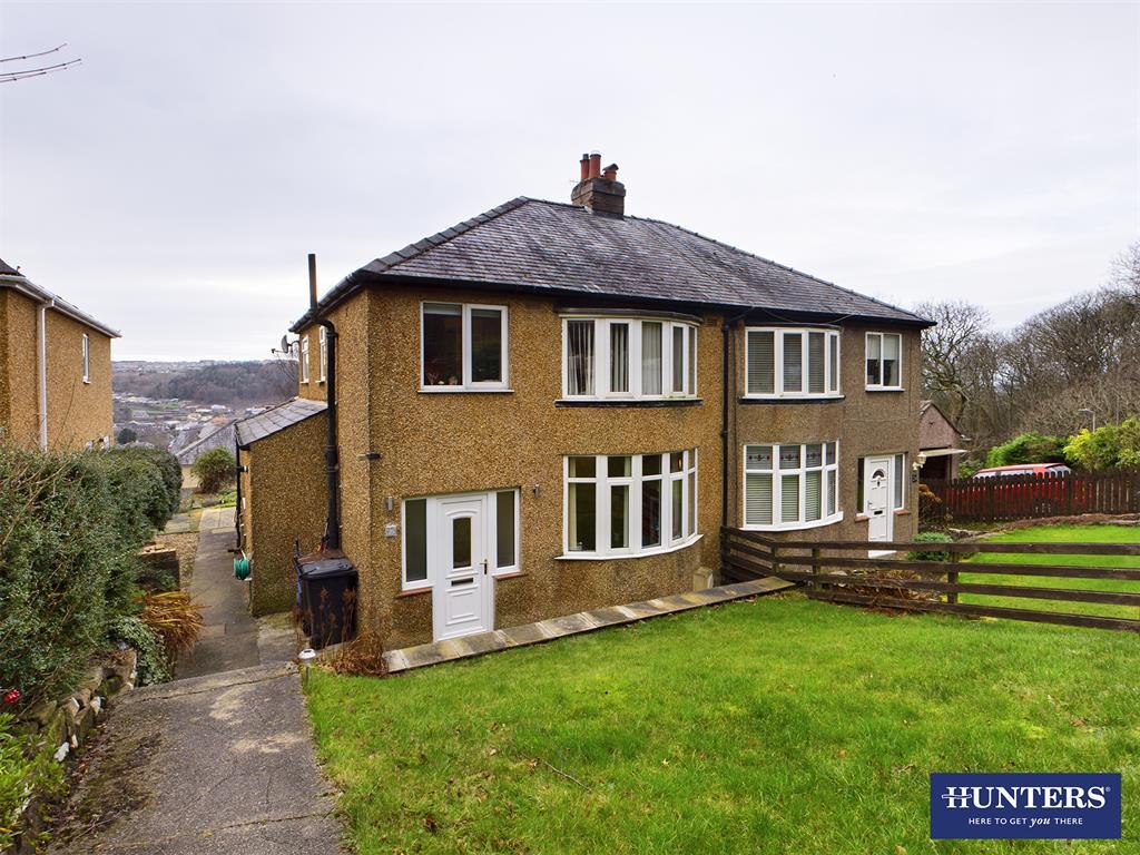 Park Drive, Whitehaven, CA28 7RU 3 bed semidetached house £200,000