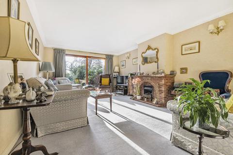 10a Stanley Avenue, Beckenham, BR3 6PX