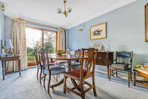 10a Stanley Avenue, Beckenham, BR3 6PX