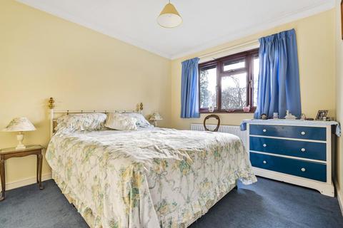10a Stanley Avenue, Beckenham, BR3 6PX