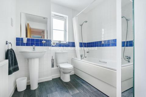 17 Cheyne Park Drive, West Wickham, BR4 9LQ