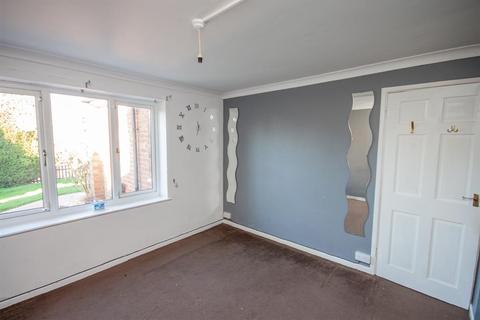 50 Cedar Close, Burntwood, WS7 4RX