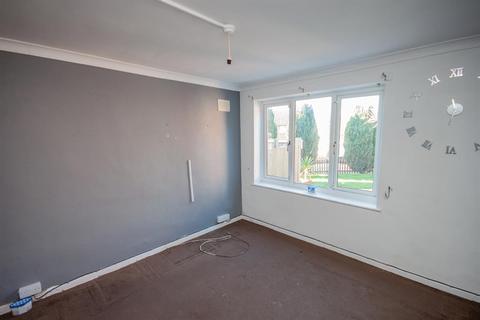 50 Cedar Close, Burntwood, WS7 4RX