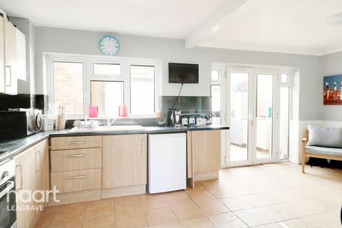 45 Radnor Road, Luton, LU4 0UG
