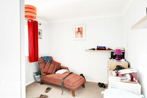45 Radnor Road, Luton, LU4 0UG