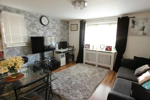 13 Sachfield Drive, Chafford Hundred, Grays, RM16 6QJ
