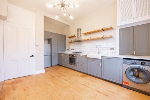 undefined, Oban Drive, Flat 3-2, North Kelvinside, Glasgow, G20 6AE