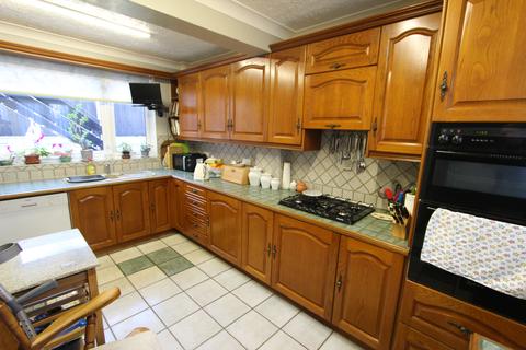 53 Chadwell Road, Grays, RM17 5SY