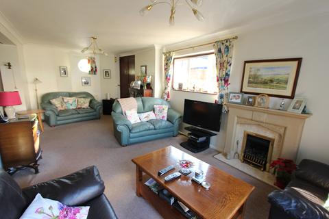 53 Chadwell Road, Grays, RM17 5SY