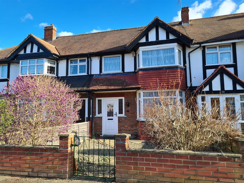 Limes Avenue, Carshalton, SM5 2AF 3 bed terraced house £475,000