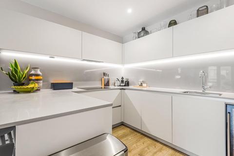 Flat 4, Dane House Exeter Place, London, SE26 6AE