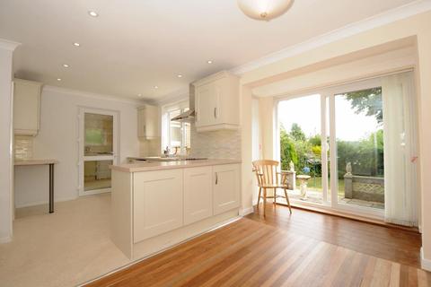 91 Berkeley Avenue, Chesham, HP5 2RS