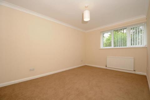 91 Berkeley Avenue, Chesham, HP5 2RS