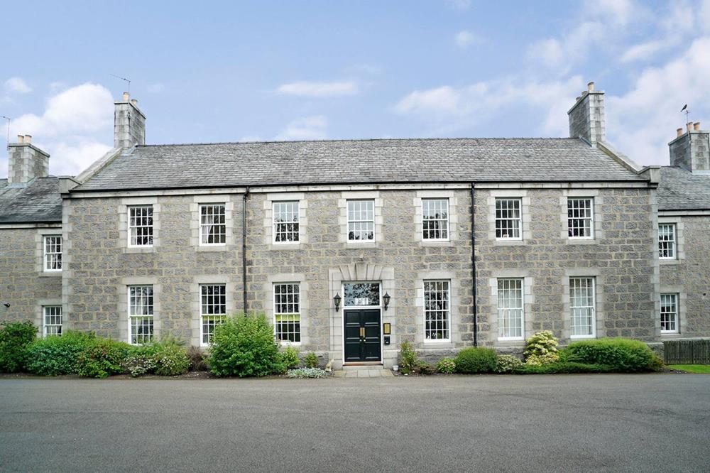 Corunna Place, First Floor, AB23 2 bed flat £850 pcm (£196 pw)