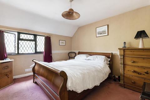 Oak Cottage Littlefield Common, Guildford, GU3 3HH