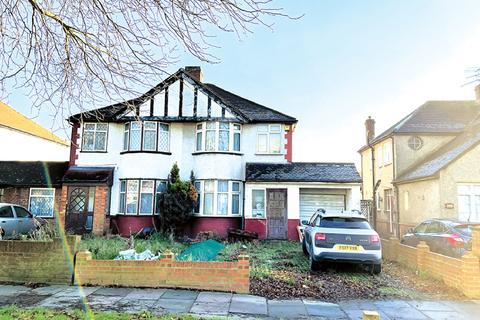 716 Hanworth Road, Whitton, Hounslow, TW4 5NT