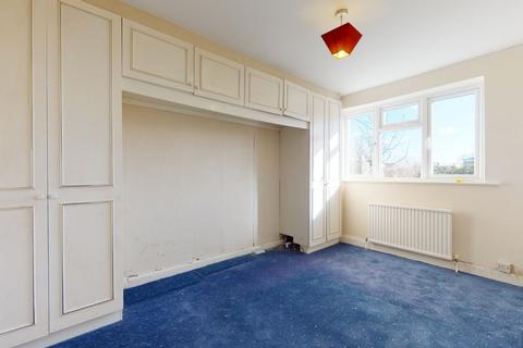 716 Hanworth Road, Whitton, Hounslow, TW4 5NT