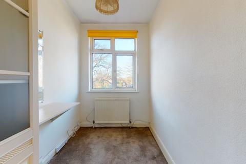 716 Hanworth Road, Whitton, Hounslow, TW4 5NT