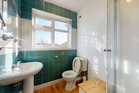 716 Hanworth Road, Whitton, Hounslow, TW4 5NT