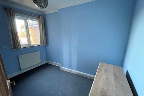 23b The Grangeway, London, N21 2HD