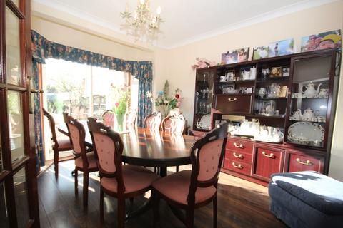 12 Jordan Road, Perivale, Greenford, UB6 7BT