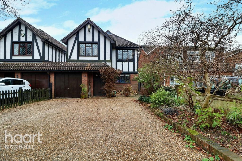 Sutherland Avenue, Biggin Hill 4 bed detached house £699,950