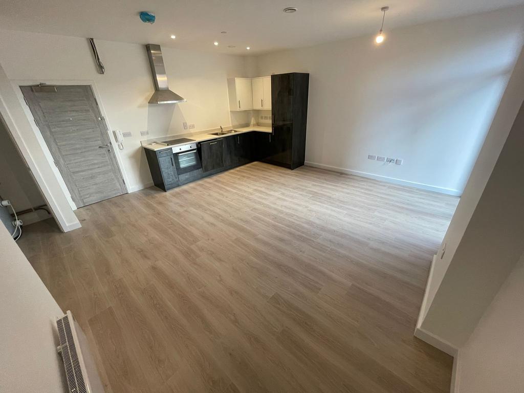 Bayard Plaza, Peterborough, PE1 2 bed apartment £825 pcm (£190 pw)