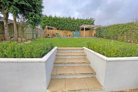 5 Minster Road, Exminster, Exeter, EX6 8BH