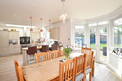 37 Arncliffe Road, Harrogate, HG2 8NH