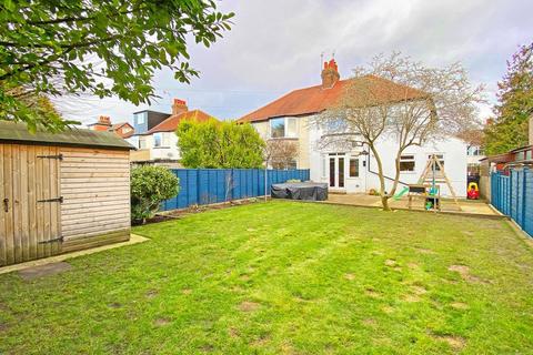 37 Arncliffe Road, Harrogate, HG2 8NH