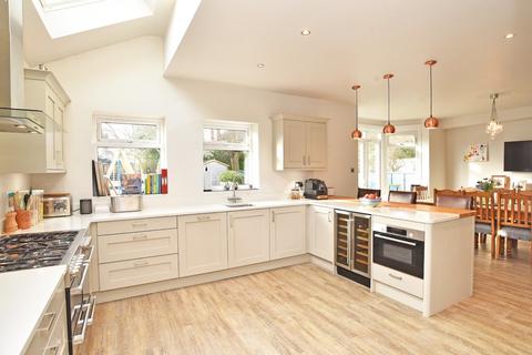 37 Arncliffe Road, Harrogate, HG2 8NH