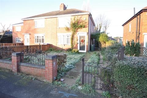 102 Highfield Crescent, Thorne, Doncaster, DN8 4DW
