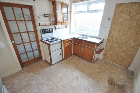 102 Highfield Crescent, Thorne, Doncaster, DN8 4DW