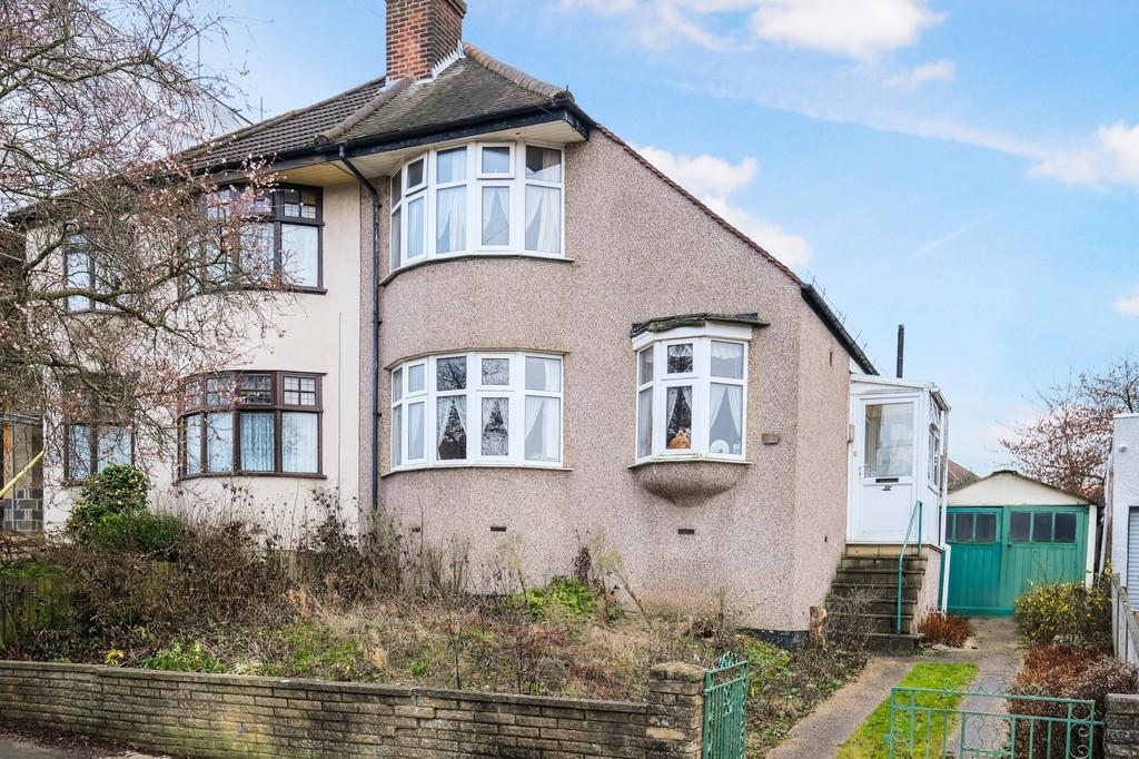 Felstead Road, Orpington 3 bed semidetached house £525,000