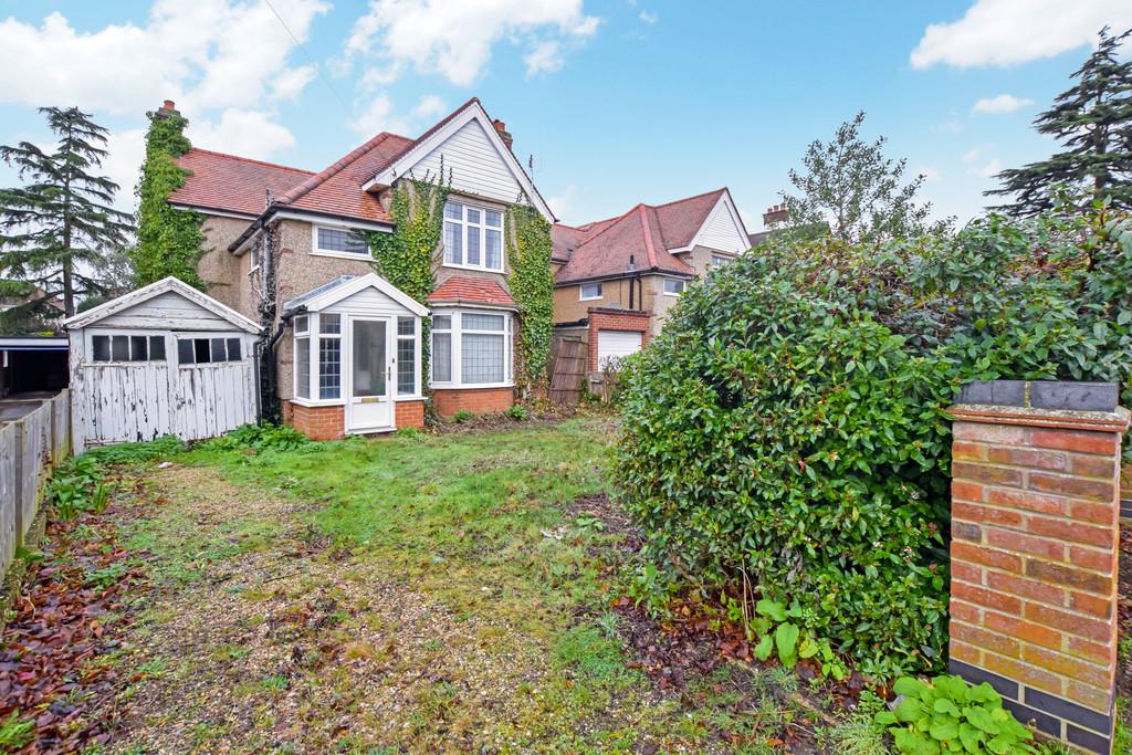 Victoria Road, Colchester, CO3 3NT 3 bed detached house £495,000