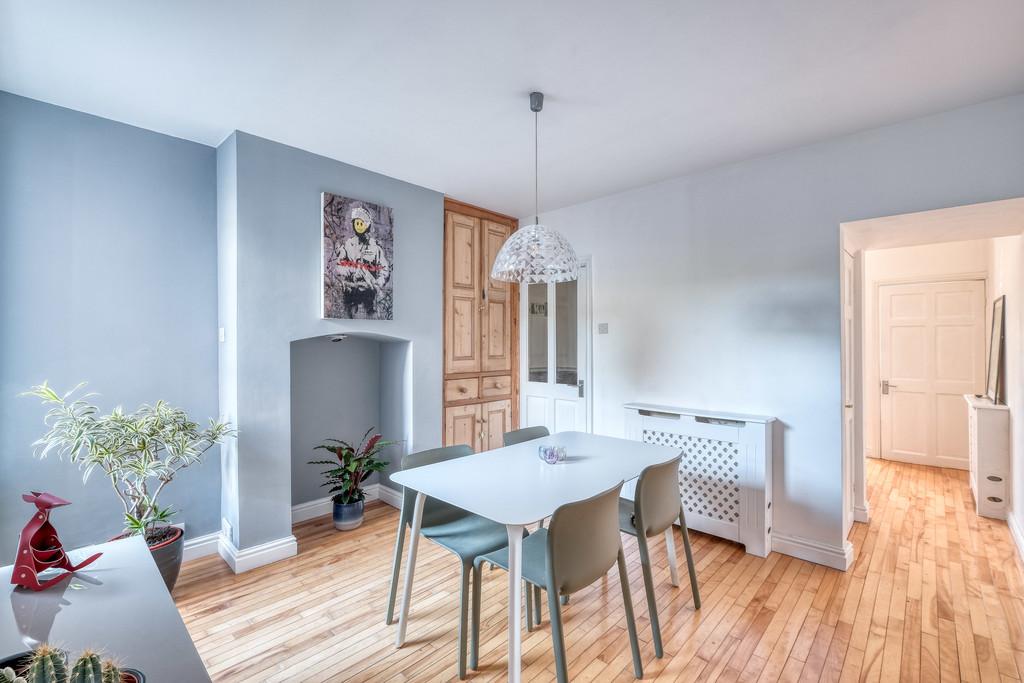 Wilson Street, Worcester 2 bed end of terrace house £215,000