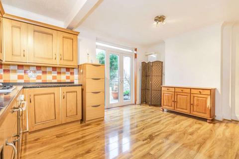 13 Coniston Road, Harrogate, HG1 4SL