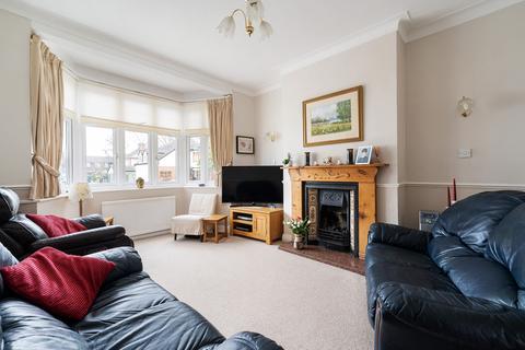 38 Elmcroft Avenue, London, E11 2BL