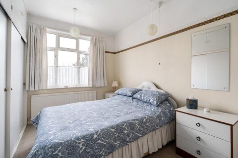 38 Elmcroft Avenue, London, E11 2BL