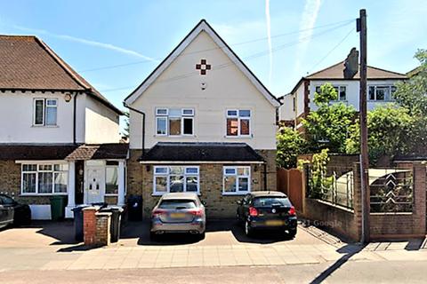 4 bedroom detached house for sale - Lady Margaret Road, Southall