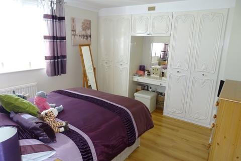 7 Romney Close, Ashford, TW15 1EE